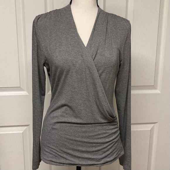 EUC The Limited Long sleeve mock wrap top. Stretch. Grey. Size Medium - Picture 5 of 12